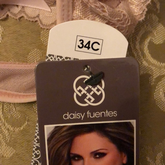 Daisy Fuentes Bra intimates - Picture 6 of 6